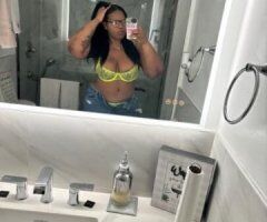 Thick, Juicy & Oh So Tempting in NYC 💦💋🍑