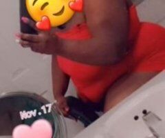 Curvy Queen Ready to Rock Your World 🍑💦💋