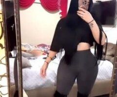 Curvy Delight: Emmy's Exclusive Escape 💋🍑💦 - Image 6