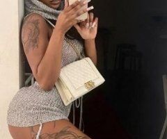 🍑💋 Greenville's Hidden Gem Awaits 💦😘