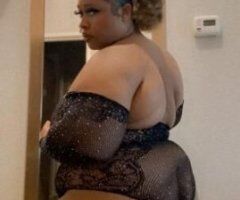 San Antonio's Sultry Star 🌟💋 Dive Deep into Alize's Fantasy 💦😈 - Image 5