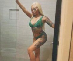 Catch Me Before I Go! 💋🔥 Kaylani's Ready to Play 🍑💦 - Image 2