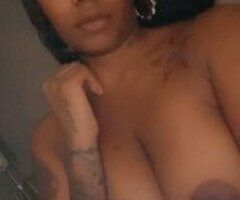 Slim & Seductive Delight 💋🍫 Don't Miss This Sweet Treat! 😘💦