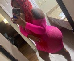 Thick Treat 🍑💋 Deepthroat Diva 👅🔥 Let's Play 24/7 💦📞