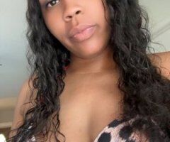 🔥 Flirty Fun Awaits in Auburn! 💋💦 - Image 2