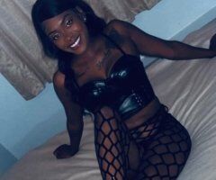 🏈 Touchdown Temptress in Tucson 🍑 Ready to Play? 💋💦