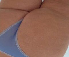 🔥 Wet 'n Wild MILF Getaway 🍑💦 - Image 5
