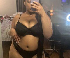 Dive Into Juicy's World Tonight! 🍑💋 Mobile's Hottest Treat 💦 - Image 4