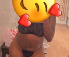 Slim Thick Sweetie in Albany 🍑💋 Ready to Play? 😘