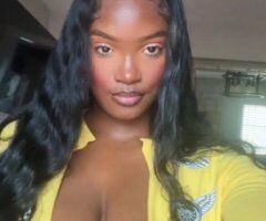 AVAILABLE NOW 💋 - 27 - Image 2