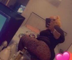 Thick & Juicy Pleasure Awaits 🍑💋😘 - Image 4