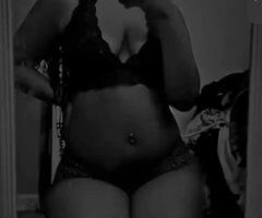 🥵 Fredericksburg's Forbidden Fruit Awaits 🍫💋 - Image 5