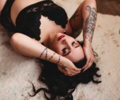 Ms. KelliJaee is BACK! Outcall Available 🌹😍 - 30