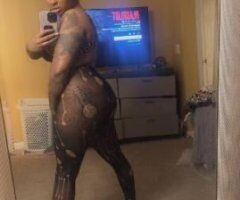 🌟 Southern Belle's Steamy Visit to Chattanooga 💋🔥 - Image 2