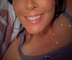 Curves & Charm in Chi-town 💋🔥 Over 45 Only! - Image 5