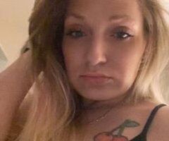 🖤LiKe To GeT It In On A RaInY DaY Me TOO! HiT Me Up!!🖤