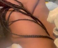 Naughty Temptress Awaiting 💋👄💦 - Image 3