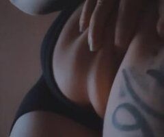 Rochester's Ravishing Throat Goddess 💋🍑✨ - Image 2
