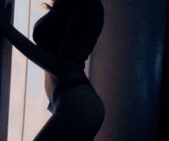 Seductive Latina Awaits 💋🔥 Ready for You 24/7 😘🍑 - Image 3