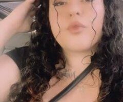 Curves & Kisses Await in Des Moines! 💋🍑💦 - Image 10