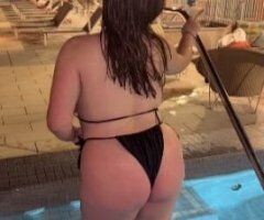 Thick Temptation Awaits 🍑💦 Video Chat to Believe! 😘 - Image 3
