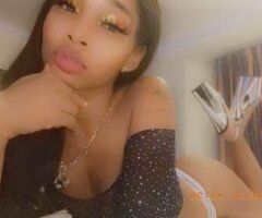 Fresno's Fiery Temptress 💋🍒 Sizzling Specials Await 🔥 - Image 2
