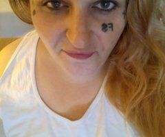 Curvy Delight Awaits in Chicago 🍑💋🌆 - Image 3