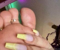 Curvy Latina Delight in RI 🍑💋💦 - Image 10