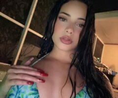 Sizzling Hot Latina Ready to Please, Papi! 🔥🍑💦💋 - Image 3