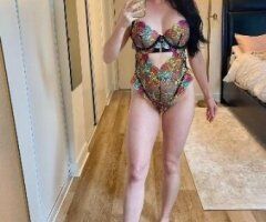 🔥 Busty Brunette Bliss in San Diego 💋🍑 - Image 4