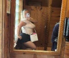 Tampa Temptress: GFE Tease & Car Fun 💦🍑💋