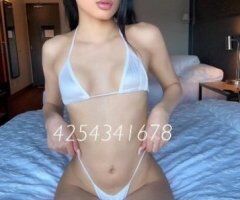 💋 Olympia's Exotic Petite Delight Awaits 🍑💦 - Image 2