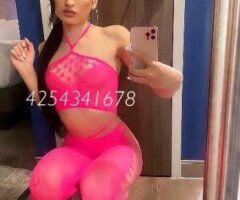 💋 Olympia's Exotic Petite Delight Awaits 🍑💦 - Image 4
