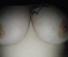 Classy Thrills & Curvy Chills 💋🔥 Ready for You 24/7 🍑😘 - Image 2