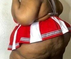 Thick Thighs & Juicy Delights Await 🍑💦💋 - Image 6
