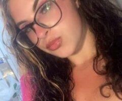 Curves & Curls 🍑💋 Italian Temptress Awaits 🔥 - Image 5