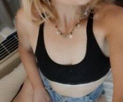 💋🔥 Hot Blonde Craving a Daddy's Touch 💦🍑 - Image 5