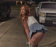 Red-Hot Snowbunny Awaits 🍑💋 Baton Rouge Bliss 💦🚗