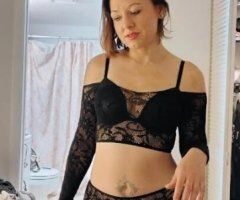 💋 Dive Into Desire with Myra! Outcalls & Car Fun 💦💖 - Image 4