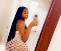 🍫 Sweet Temptation Awaits 🍑🔥 - Everett Fantasy