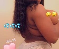 🍑 Sweet Satisfaction Awaits in College Station 💦 - Image 2