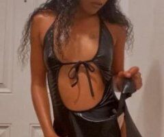 Petite Temptress Ready 4 Play 💦🍑💋 - Image 3