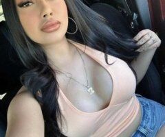 Curvy Fun in OC 🍑💋 Ready to Play? 💦😘 - Image 5