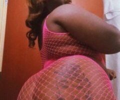 Throat Goddess Awaits 💋🍑 Let's Play! 😘💦 - Image 6