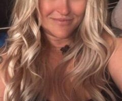 Hot BBW Blonde MILF 🔥💋 Ready for Pleasure 💦🍑 - Image 8