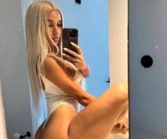 🔥Sizzling Brazilian Schoolgirl in SI! 💋🎉 Let's Play! 🍑💦