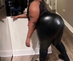 Juicy BBW Delight 🍑💋 Ready for You Tonight! - Image 4