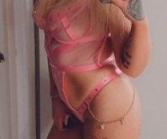 🔥 Charlotte's Sweetest Tease Awaits You! 💋🍑💦 - Image 2