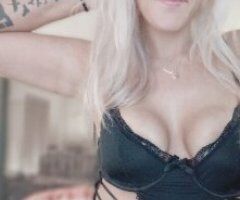 🔥 Charlotte's Sweetest Tease Awaits You! 💋🍑💦 - Image 4