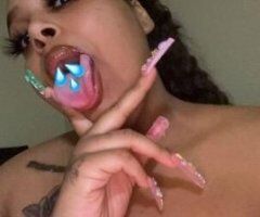Deep Throat Diva Awaits 💋🍆💦 Memphis Magic! - Image 2